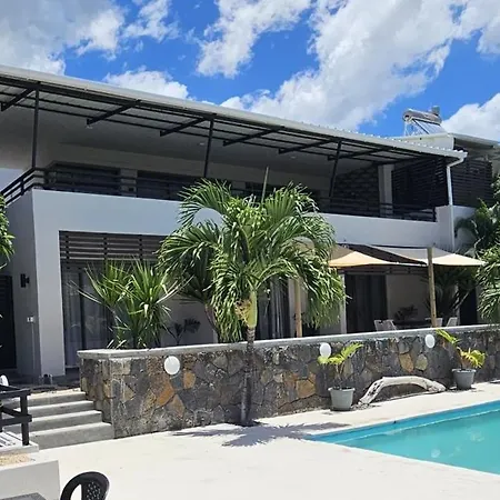 Endless Summer Apartments Tamarin Exterior photo
