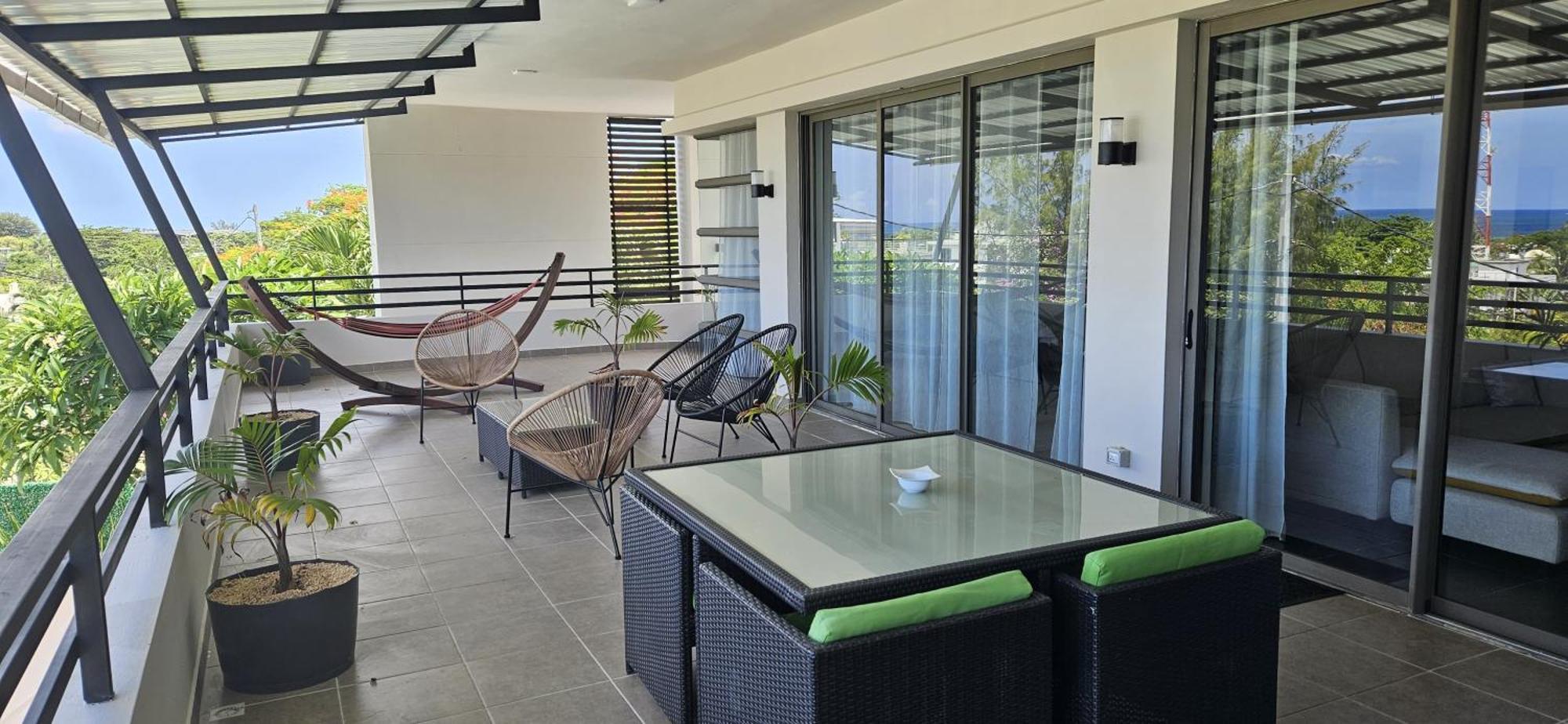 Endless Summer Apartment Tamarin